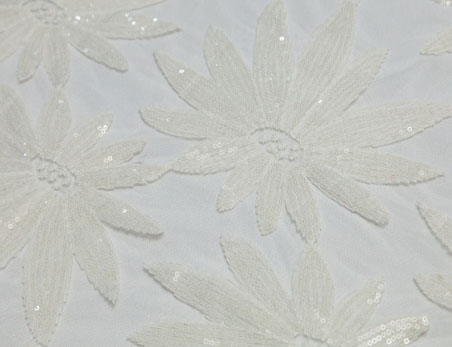 White Flower Embroidery Table Cloth with Shiny Sequins